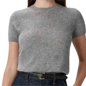 QUINCE 100% Mongolian Cashmere Gray Short Sleeve Sweater Tee EUC Size Medium